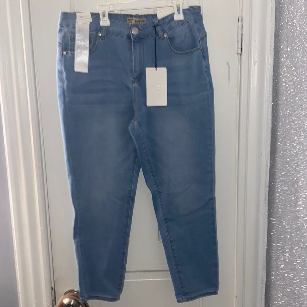 Skinny jeans